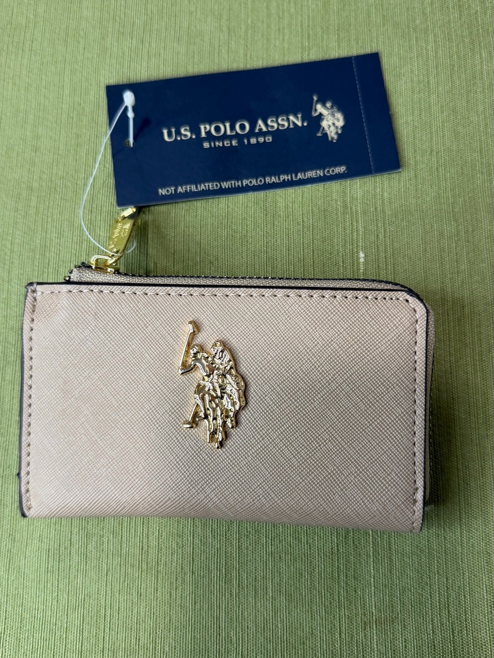 NWT U.S. Polo Assn. Taupe Zip Card Holder Wallet Gold Logo MSRP